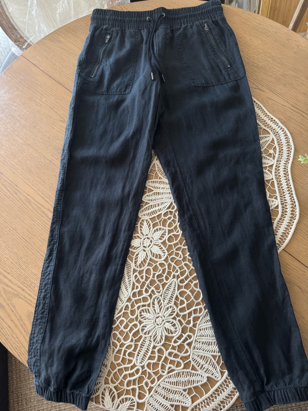 Athleta Cabo Linen Jogger Pants Size 4 Black 100% Linen Pull On - Picture 2 of 5